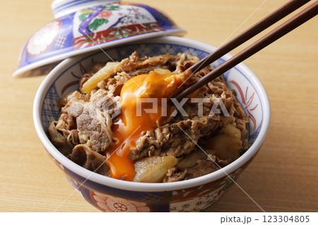 牛丼 123304805