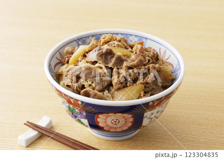 牛丼 123304835