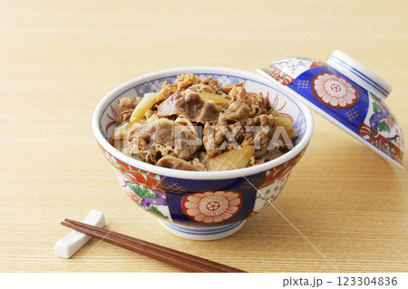 牛丼 123304836