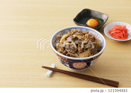 牛丼 123304881