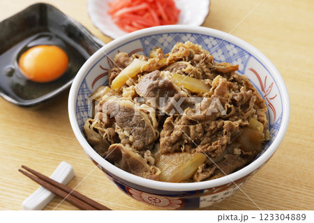 牛丼 123304889