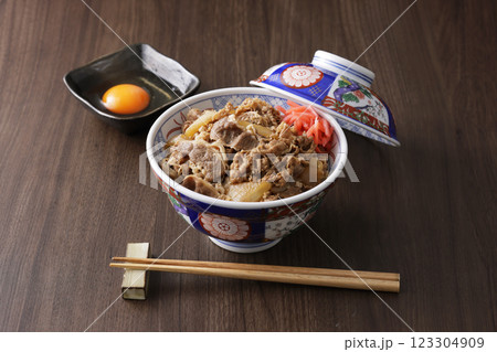 牛丼 123304909