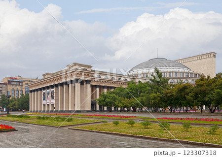 The Novosibirsk Opera and Ballet Theatre 123307318