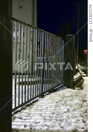 冬の夜の仙台 123307574