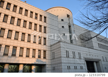 韓国　漢陽大学 123310799