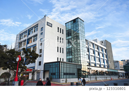 韓国　漢陽大学 123310801