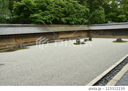 世界遺産龍安寺　石庭(京都市右京区) 123312230
