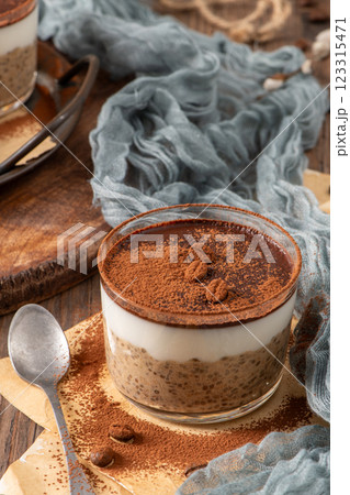 Tiramisu Chia Pudding 123315471