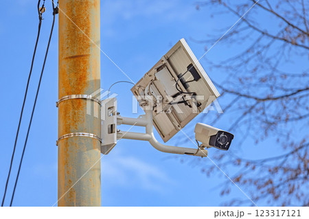 Surveilance Camera Solar Power 123317121