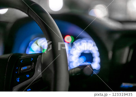 車　メーター　ハンドル 123319435