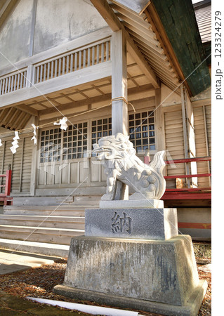 冬の北海道江差町で岩城神社境内の風景を撮影 冬の北海道江差町で岩城神社境内の風景を撮影 123324279