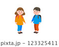 ランドセルを背負った小学生の男の子と女の子イラスト ランドセルを背負った小学生の男の子と女の子イラスト 123325411