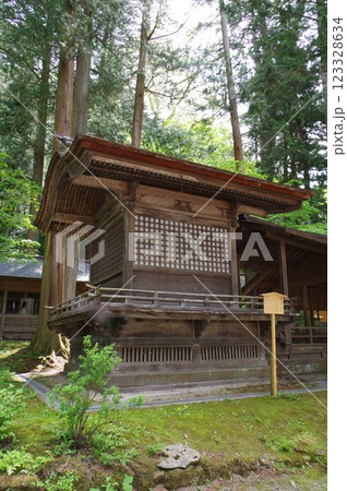 信州　諏訪　諏訪大社　上社（かみしゃ）勅願殿　諏訪神社の総本山 123328634