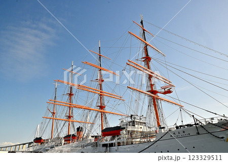 海王丸のマスト　海王丸パーク 123329511
