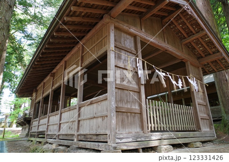 信州　諏訪　諏訪大社　五間廊　諏訪神社の総本山 123331426