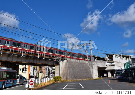 晴れた朝のYRP野比駅 神奈川 晴れた朝のYRP野比駅 神奈川 123334731
