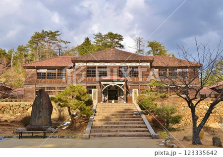 旧吹屋小学校　岡山 123335642