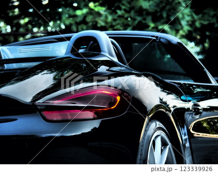 ツヤツヤの黒いオープンカー ツヤツヤの黒いオープンカー 123339926