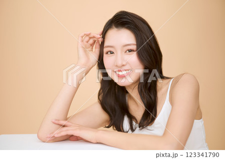 ビューティポートレート 123341790