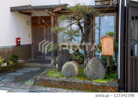 【重要伝統的建築物群保存地区】出石　桂小五郎移住跡　兵庫県豊岡市 123342390