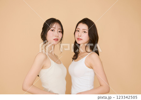 ビューティポートレート 123342505