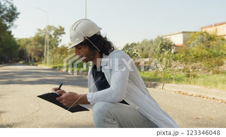 Engineer Gets Angry About Asphalt Resurfacing Gone Wrong 123346048