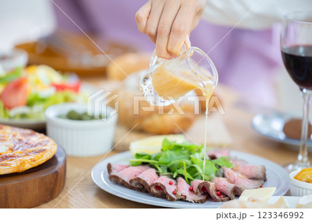 ホームパーティ 料理 ホームパーティ 料理 123346992