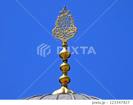 Mosque top 123347927