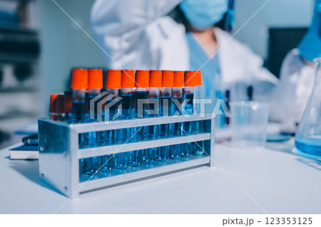 Researchers working in the clinical laboratory Researchers working in the clinical laboratory 123353125
