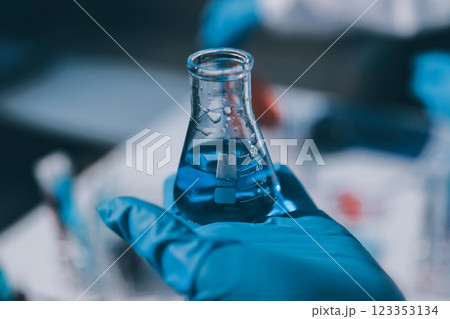 Researchers working in the clinical laboratory Researchers working in the clinical laboratory 123353134