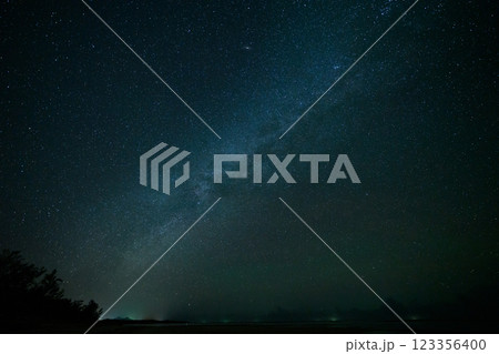 星降る島・石垣島の圧巻の夜景 123356400