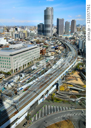 『開かずの踏切』解消!! 高架化に伴い役目を終える電留線と新しい電留線【伊勢崎線・下り本線】 『開かずの踏切』解消!! 高架化に伴い役目を終える電留線と新しい電留線【伊勢崎線・下り本線】 123357761