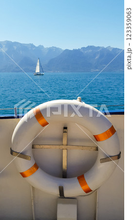 view of the sea from the deck of the ship 123359063