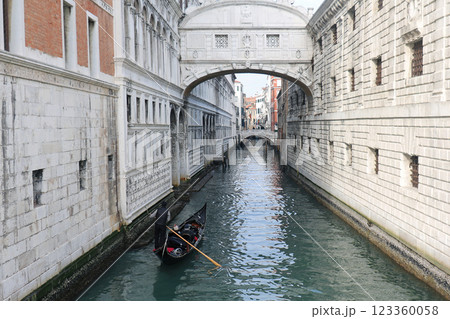 Bridge of Sighs Bridge of Sighs 123360058