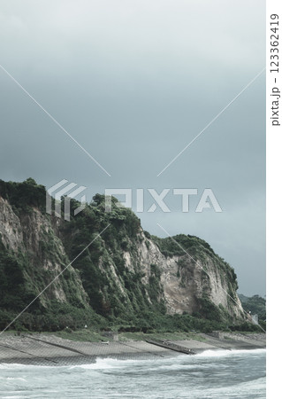 江口浜海浜公園の美しい海岸線 江口浜海浜公園の美しい海岸線 123362419