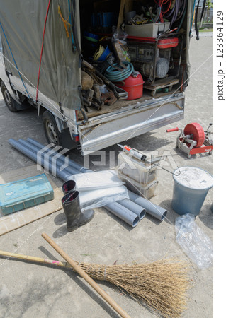 水道工事に使用する道具 水道工事に使用する道具 123364129