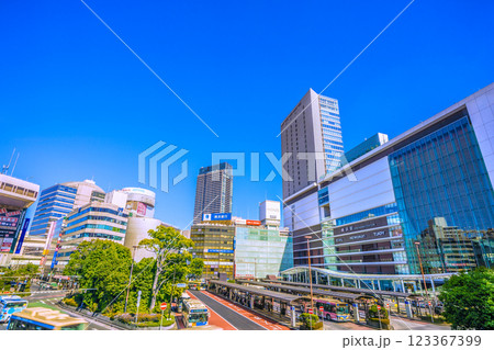 日本の横浜都市景観 2月。横浜駅やJR横浜タワー、ザ・ヨコハマフロントタワーなどを望む=26日 日本の横浜都市景観 2月。横浜駅やJR横浜タワー、ザ・ヨコハマフロントタワーなどを望む=26日 123367399