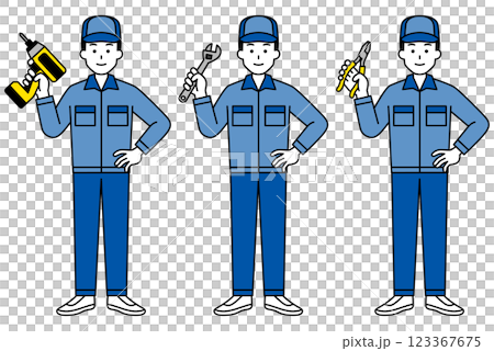 工具を持つつなぎ作業服の男性のセット（全身） 123367675