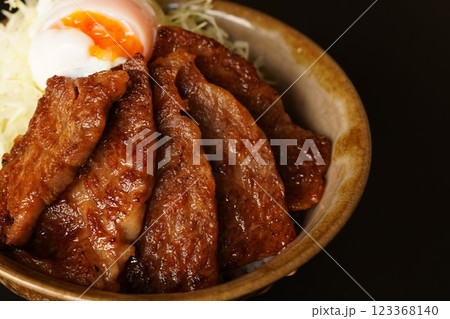 黒毛和牛特選カルビ切り落とし 黒毛和牛特選カルビ切り落とし 123368140