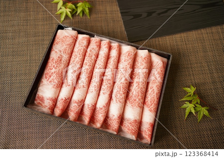 黒毛和牛特選ローススライス 123368414