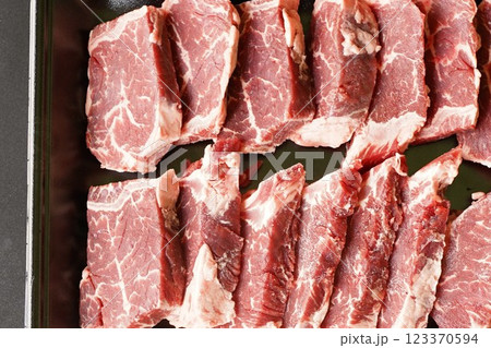 牛ハラミの焼肉 123370594