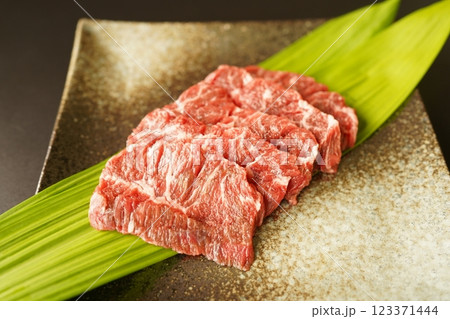 国産ハラミ焼肉用 国産ハラミ焼肉用 123371444
