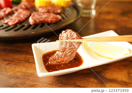 国産ハラミ焼肉用 123371450