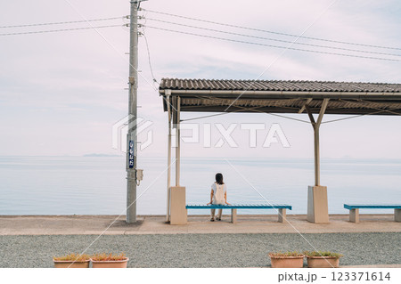 愛媛県の観光スポット下灘駅 愛媛県の観光スポット下灘駅 123371614