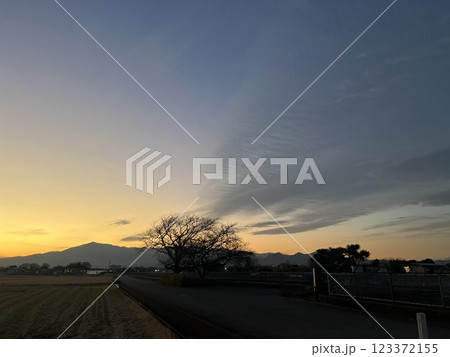 美しい夕焼け空 美しい夕焼け空 123372155