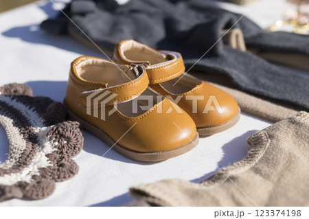 マルシェで販売する子供服 マルシェで販売する子供服 123374198