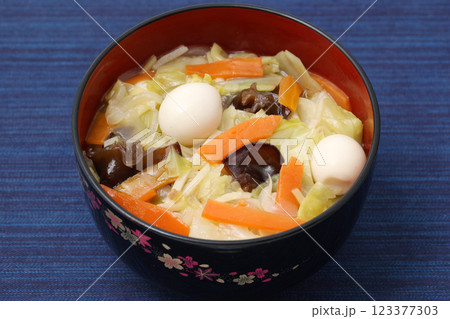 中華丼 123377303