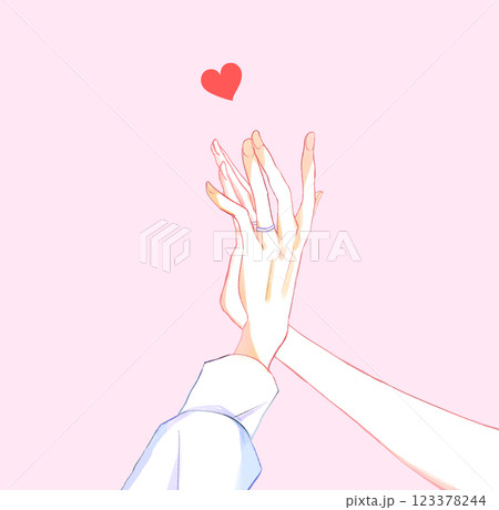 重なり合った男女の手　指輪 123378244