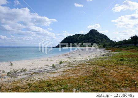 沖縄県 伊是名島 ターシ浜 沖縄県 伊是名島 ターシ浜 123380488