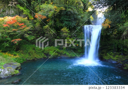 秋の慈恩の滝 123383334